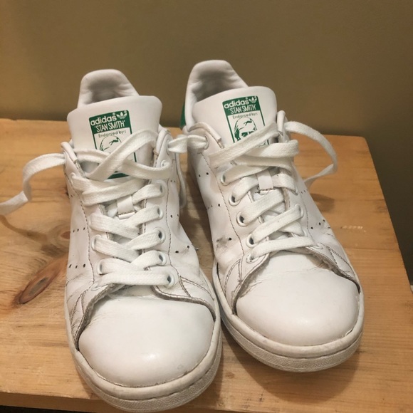 Women’s Adidas Stan Smiths - Picture 4 of 4